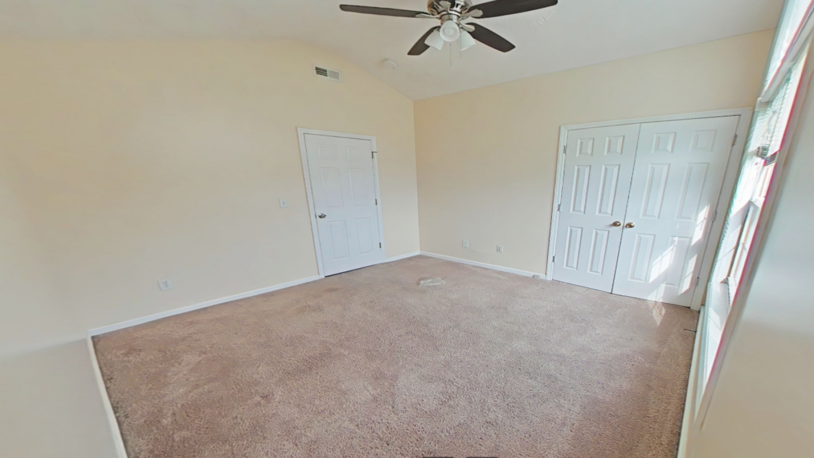 4 Bedroom 2 Bath Home for Rent in Raeford NC