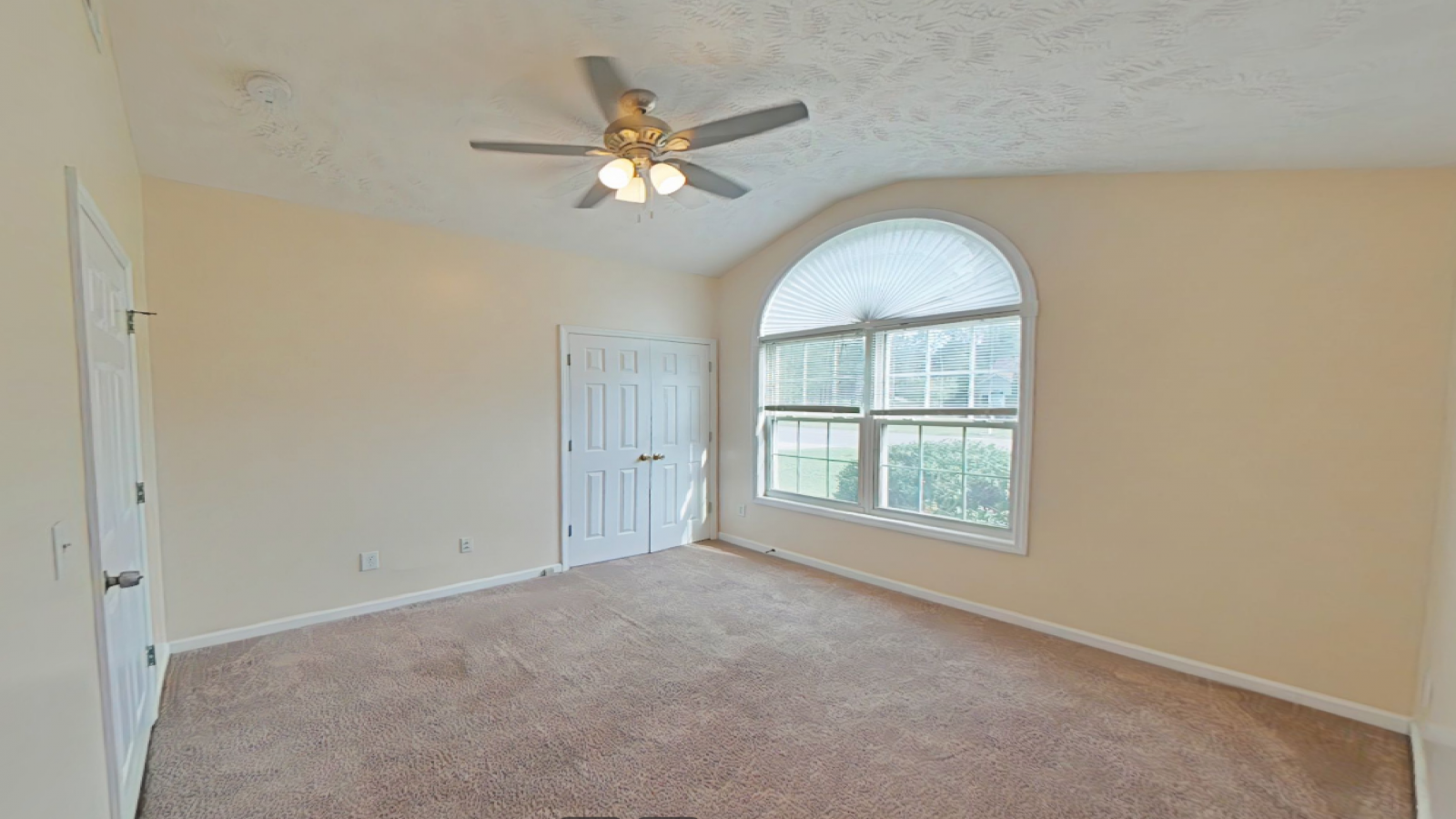 4 Bedroom 2 Bath Home for Rent in Raeford NC