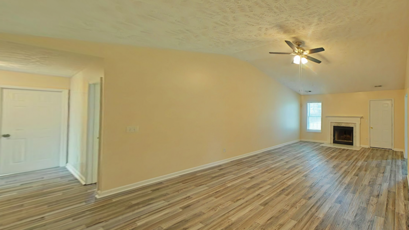 4 Bedroom 2 Bath Home for Rent in Raeford NC